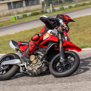 Ducati-Hypermotard-Mono-DWP24-Overview-gallery-906x510-03