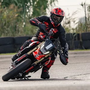 Ducati-Hypermotard-Mono-DWP24-Overview-gallery-906x510-07